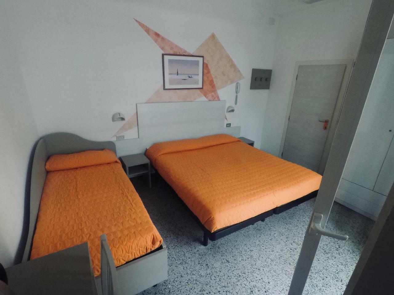 Alevon Hotel Rimini Zewnętrze zdjęcie