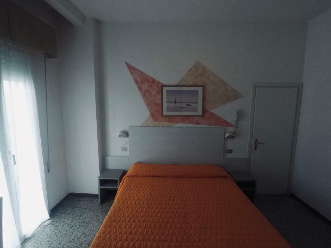 Alevon Hotel Rimini Zewnętrze zdjęcie