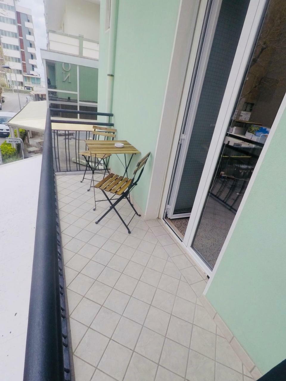 Alevon Hotel Rimini Zewnętrze zdjęcie